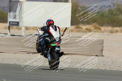 media/Mar-13-2022-SoCal Trackdays (Sun) [[112cf61d7e]]/Turn 4 (145pm)/